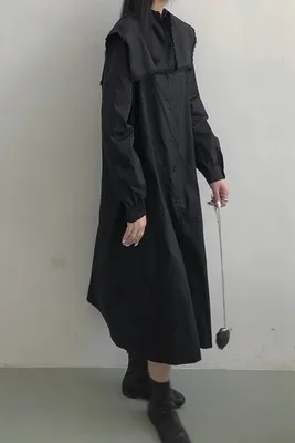 Темное платье Осеннее темно-синее с воротником женское черное средней длины