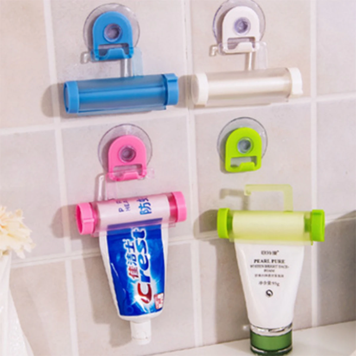 

Random Color Squeezer Toothpaste Dispenser Manual Extruder Lazy Pressed Cleanser Cosmetic Toilet Bathroom Hanging Accessory 1PC