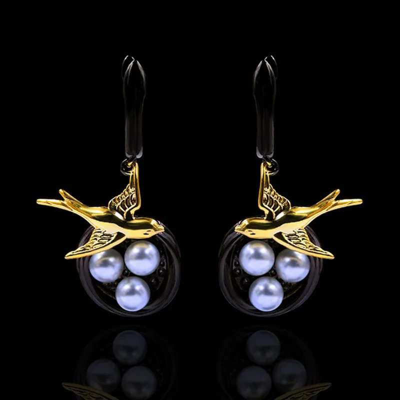 

BLACK ANGEL Creative Gold Bird Pearl Earrings Magpie Tree Branch 925 Silver Clip Earrings for Women High-end Black Gold Jewelry