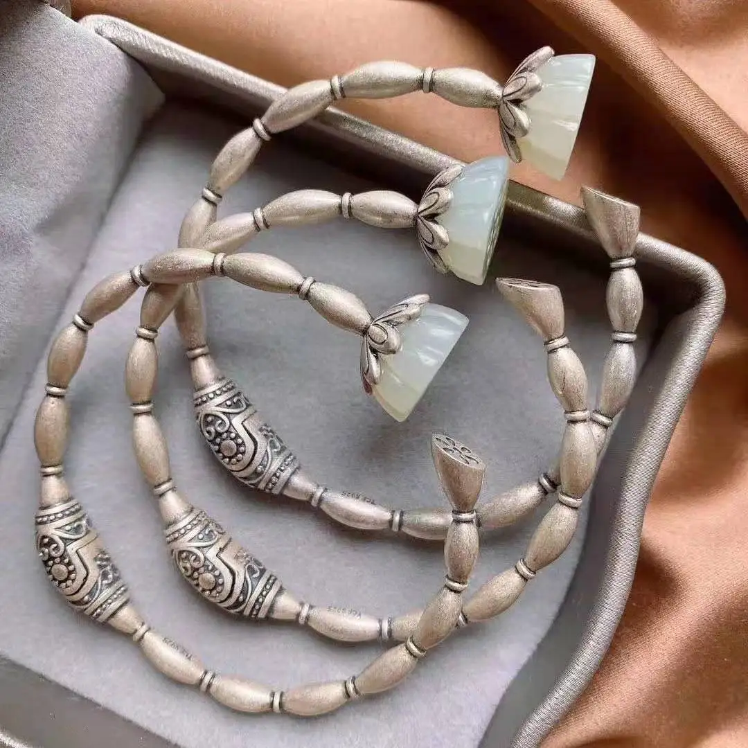 

S925 Pure Silver Lotus Bracelet Retro Natural Hetian Jade Lotus Lotus Lotus Root Broken Wire Women's Bracelet Ornament to Give