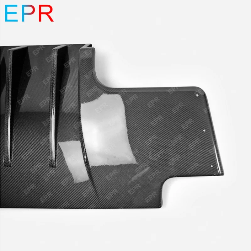 TS Style Type 2 Carbon Fiber Glossy Finished Rear Diffuser w/ Metal Fitting For Nissan R32 Skyline GTR Car Accessories kit(5pcs) |