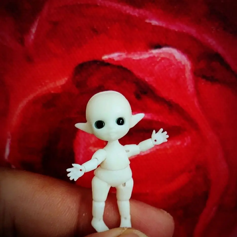 

Thumb doll BJD miniature version 3.5 cm elf finished doll mini doll