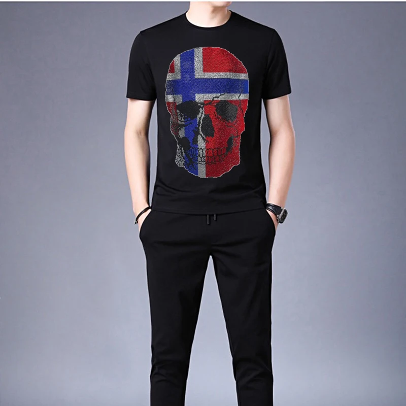 

Summer Fashion Diamond Short-Sleeved Original T-Shirt + Trousers British Designer Shiny Chic Brand Men's Two-Piece Suit