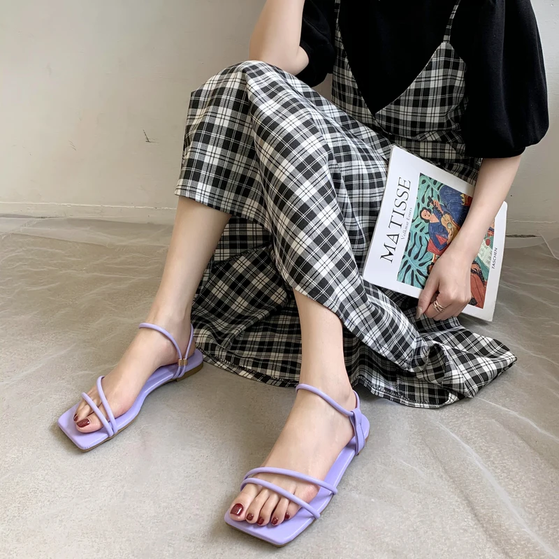 

2021 Sandals Female Shoe New Girls Comfort Low Beach Beige Gladiator Summer Fashion Rome Solid PU Buckle Strap Casual Scandals B