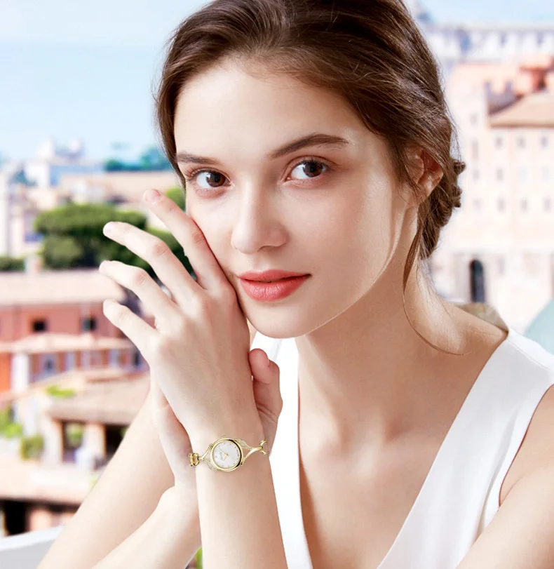 

Women Small Gold Bracelet Luxury Watches Stainless Steel Ladies Quartz Wristwatches Fashion Casual Female Dress Watch