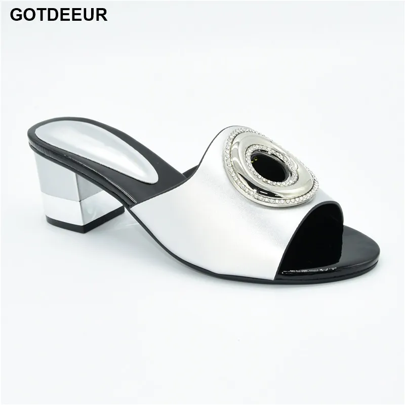 

Новинка, модные свадебные туфли серебристого цвета для женщин, летние туфли на высоком каблуке для женщин, специальные африканские материа...