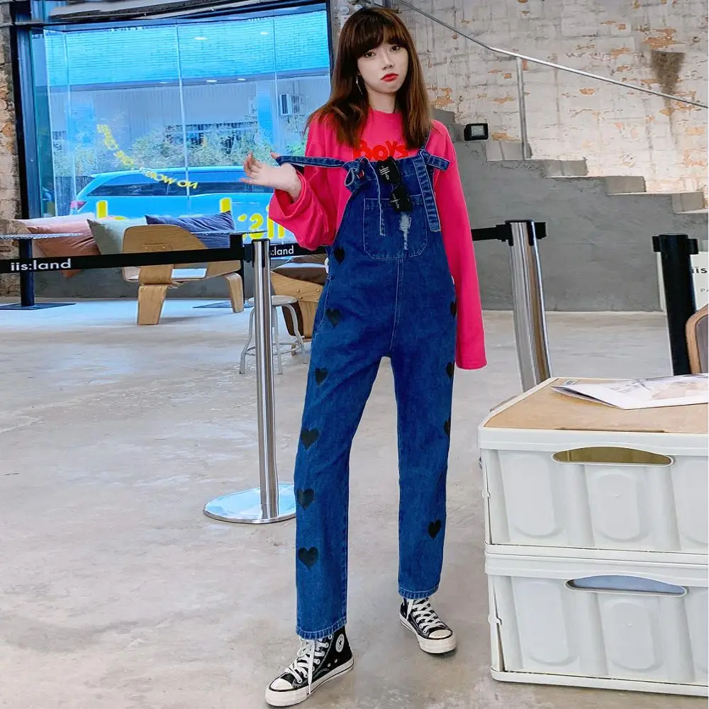 

New Jeans Women College Style Rompers Fashion Overalls Loose Big Pocket Denim Jumpsuit Cartoon Love Embroidery Denim Jumpsuit