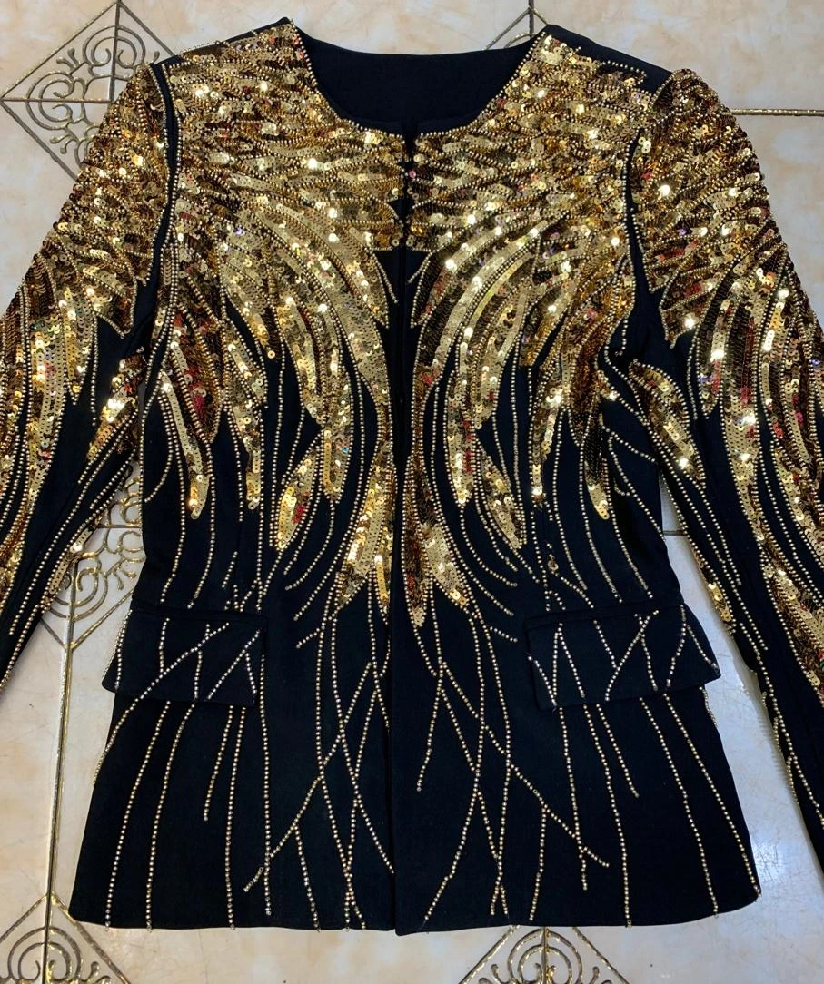

Catwalk Winter Sexy Long Sleeve V Neck Sequins GlitterWomen Coat 2021 High Street Celebrity Designer Night Club Party Jacket