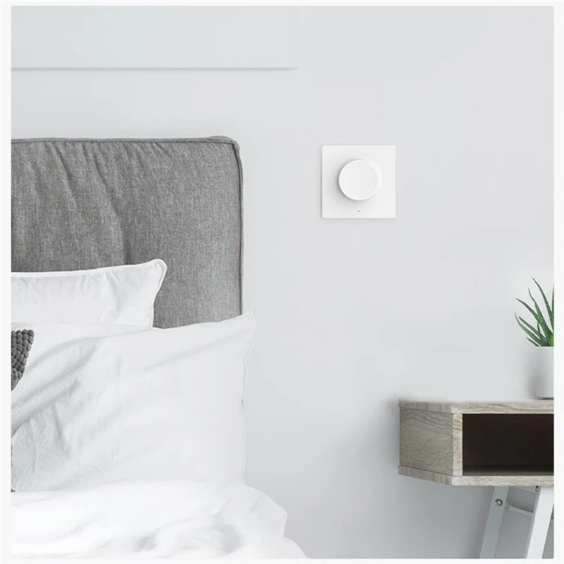 

Yeelight YLKG08YL Smart blue Tooths Wall Pasted Dimmer Light Switch for Ceiling Lamp for Ceiling Lamp LED Lantern Accessory