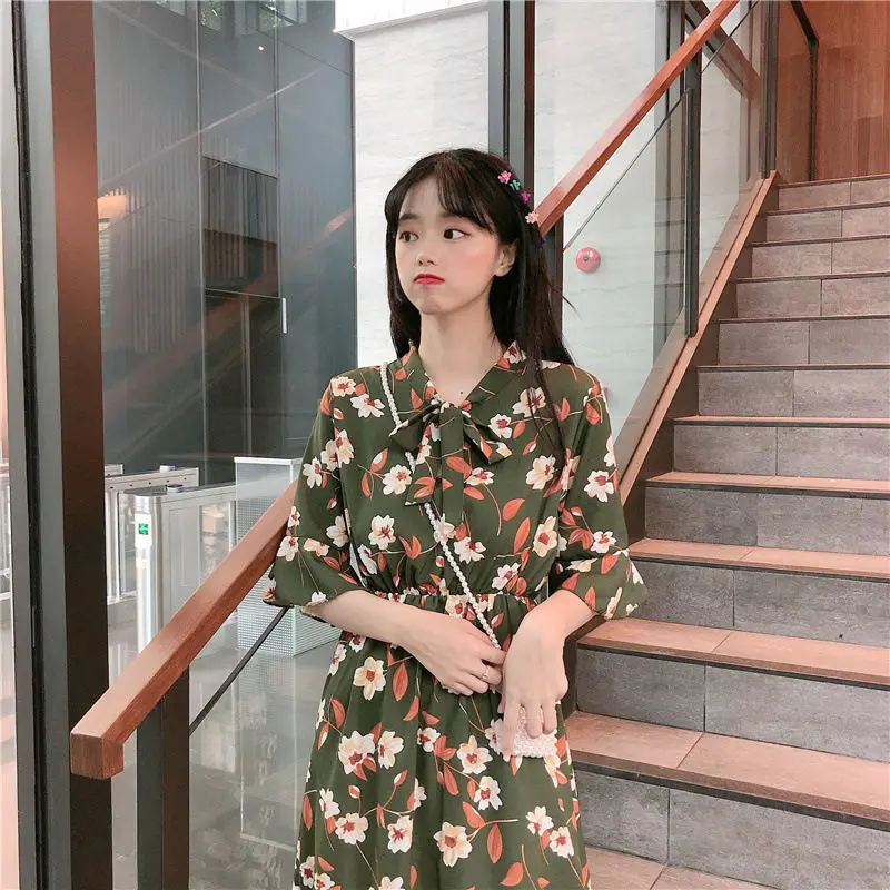 

2021 New Summer Women's Printed Round Neck Dress Mid Length Short Sleeve Fashion Knee-Length Butterfly Sleeve Bow Empire