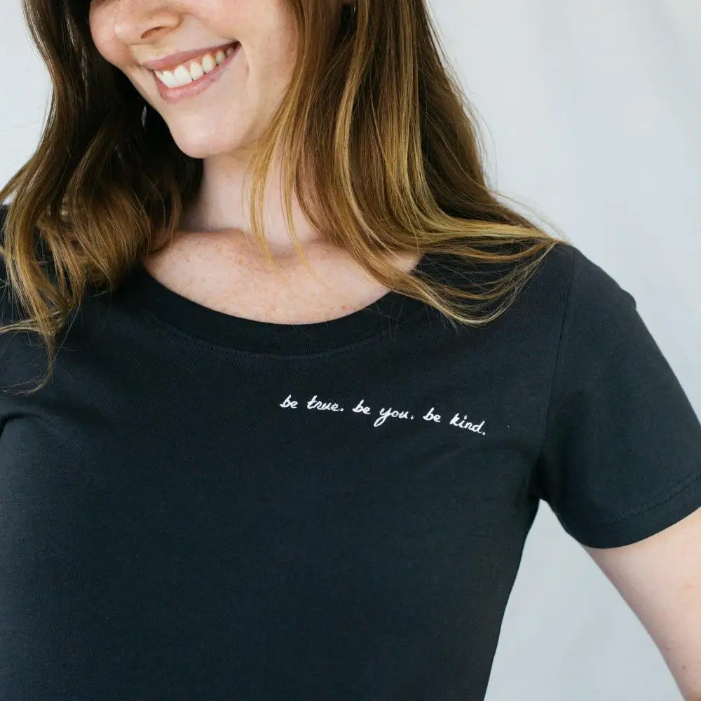Будьте правдой. вы. Женская футболка с графическим принтом Be Kind. 100% хлопок гранж