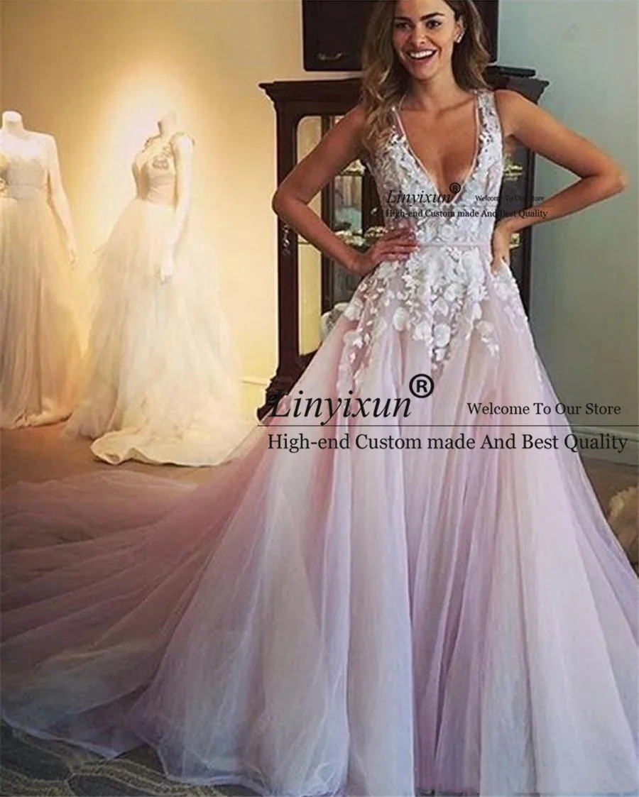 

Sexy V Neck Backless Lace Prom Dresses Fashion A-Line Tulle Appliques Court Train Vestido De Noiva Elegant Evening Gowns