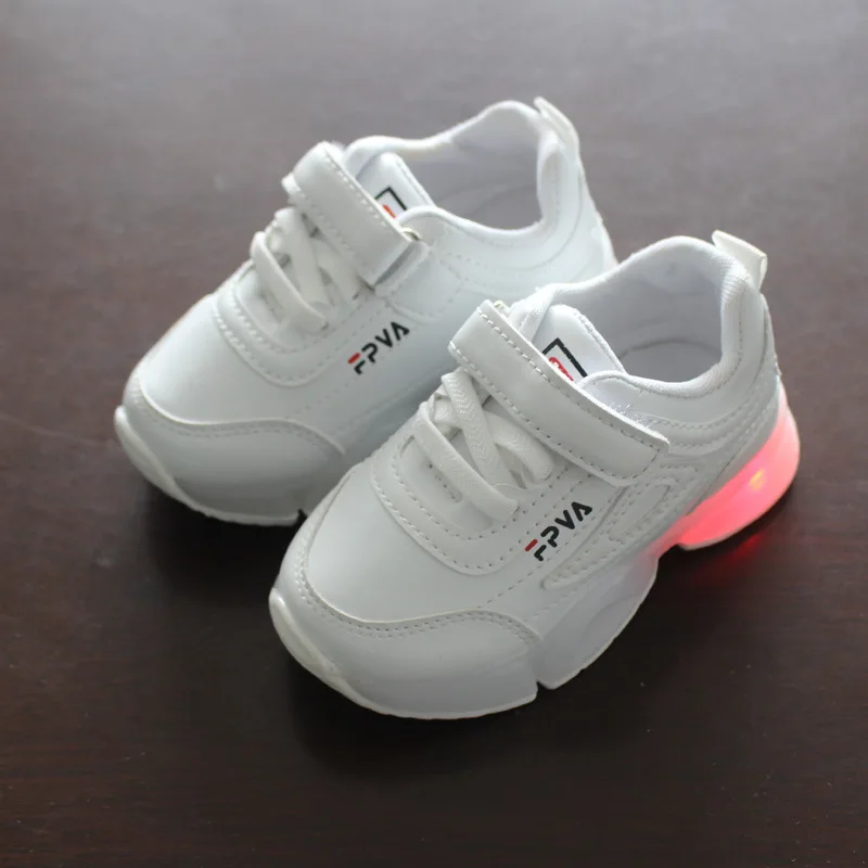 2020 весна осень яркая детская спортивная обувь светодиодная повседневная для