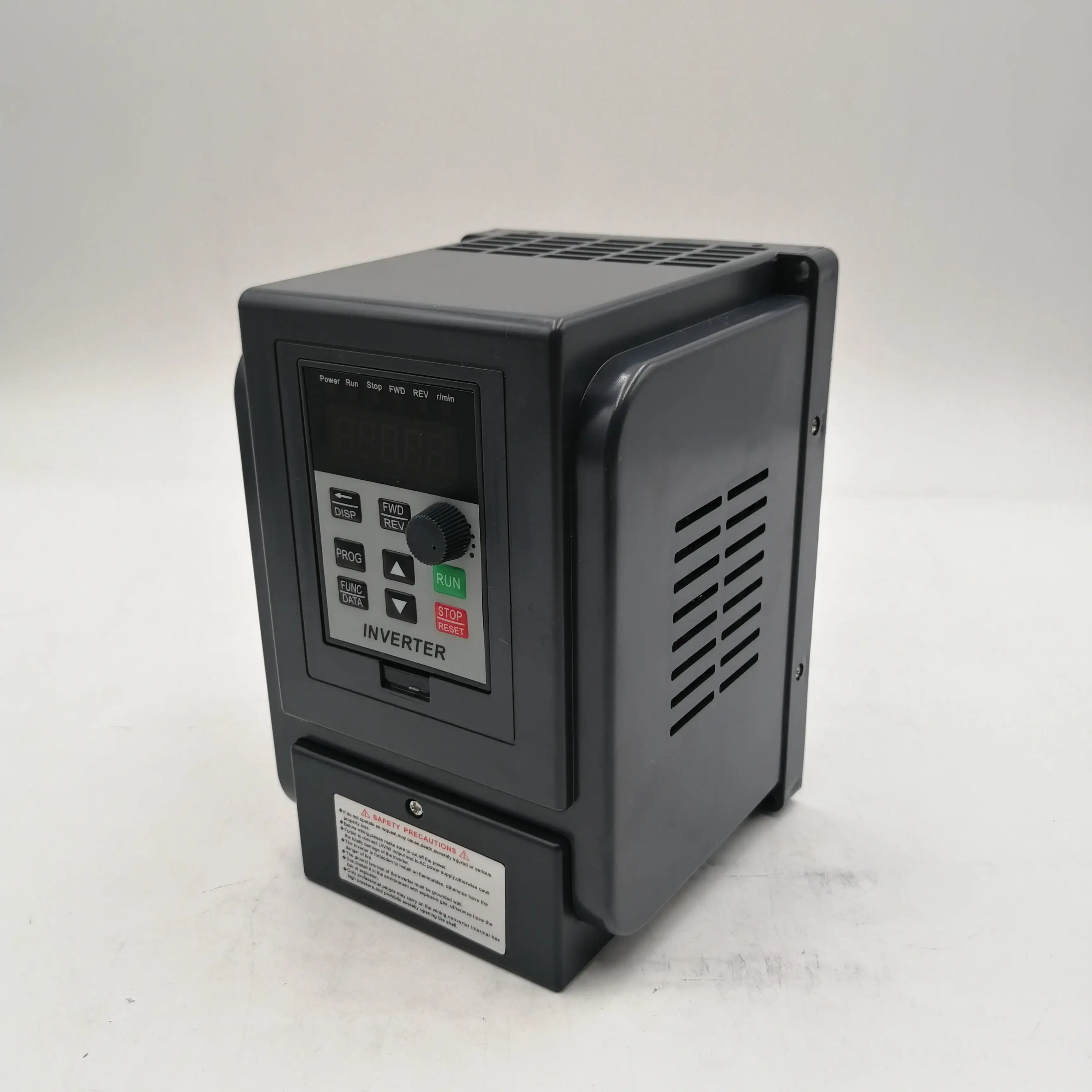 AT4 1.5KW/2 2 кВт 220 В однофазный вход и 380v 3фазный выходной преобразователь частоты 60