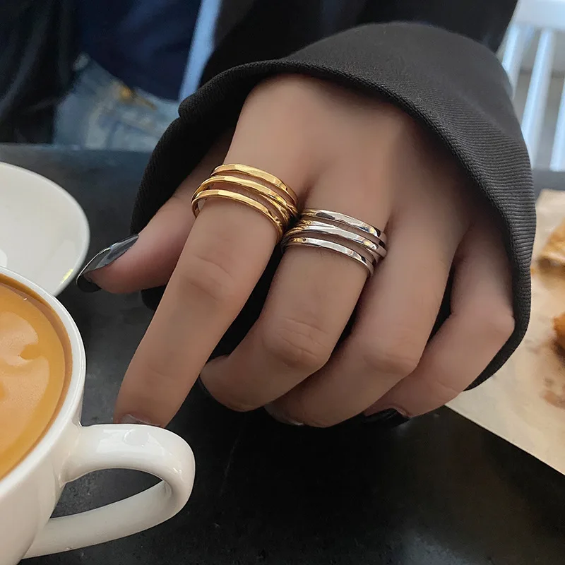 

OE Ladies Multi-layer Cross-wound Fashion Metal Finger Ring Trend Simple Ring Jewelry