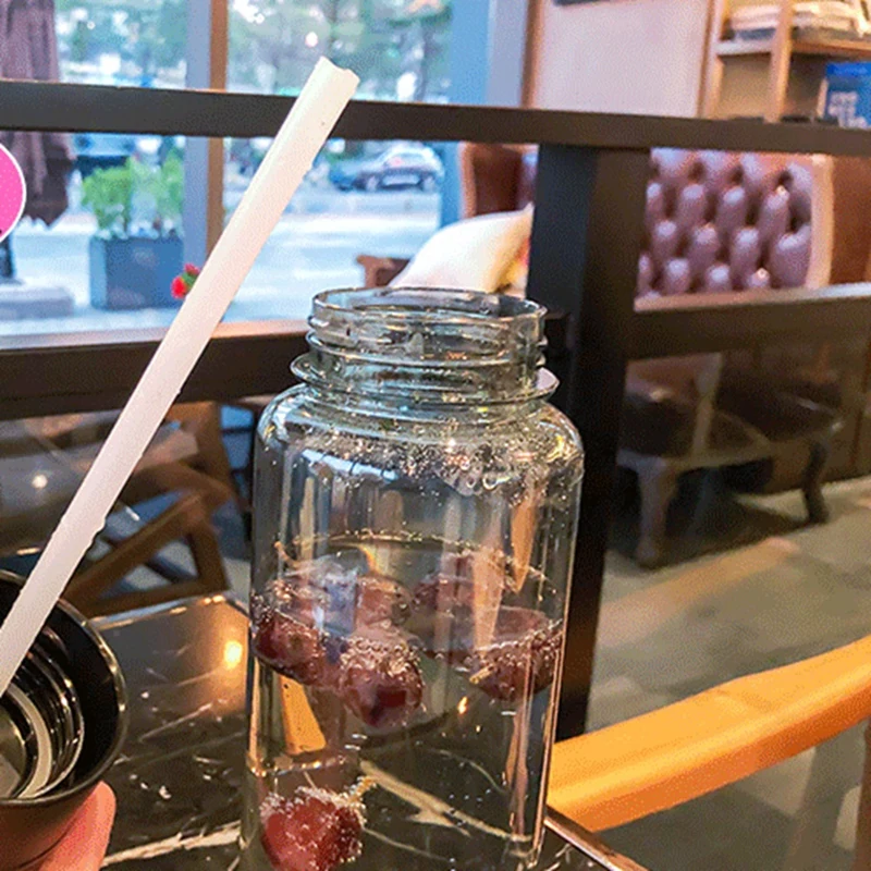 

Portable Strap Plastic Drinking Water Cup Outdoor Anti Fall Creative Children Water Bottle With Straw 650ml