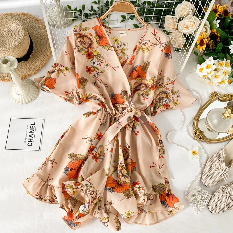 

Chiffon Flower Print Women Jumpsuits Casual V-Neck Flare Sleeve Sashes Playsuit 2020 Summer Holiday Beach Short Jumpsuit W09