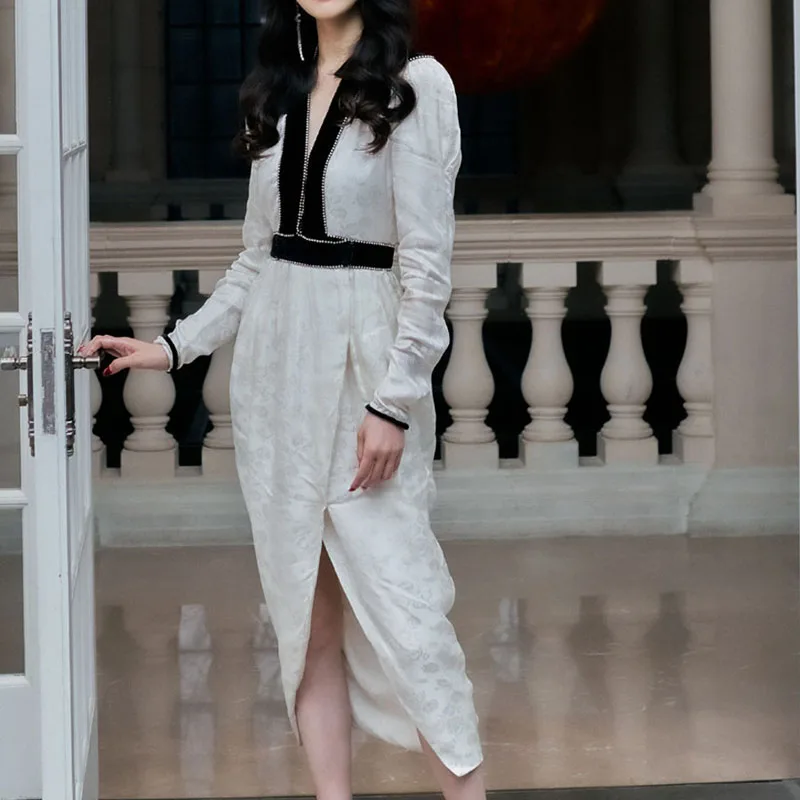 

Женское жаккардовое платье, праздничное облегающее платье средней длины с V-образным вырезом, украшенное стразами, с длинными рукавами и ра...