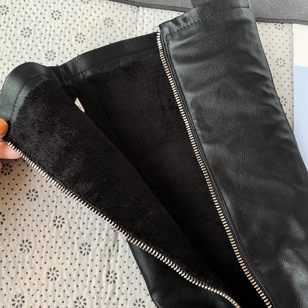 Ботфорты женские на платформе водонепроницаемые высокие сапоги плоской подошве