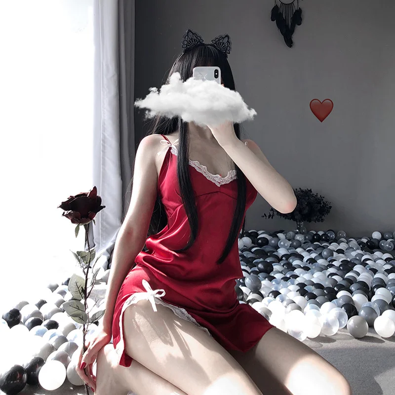 

Women's V-neck embroidered lace pajamas, sexy underwear, pajamas, black and red