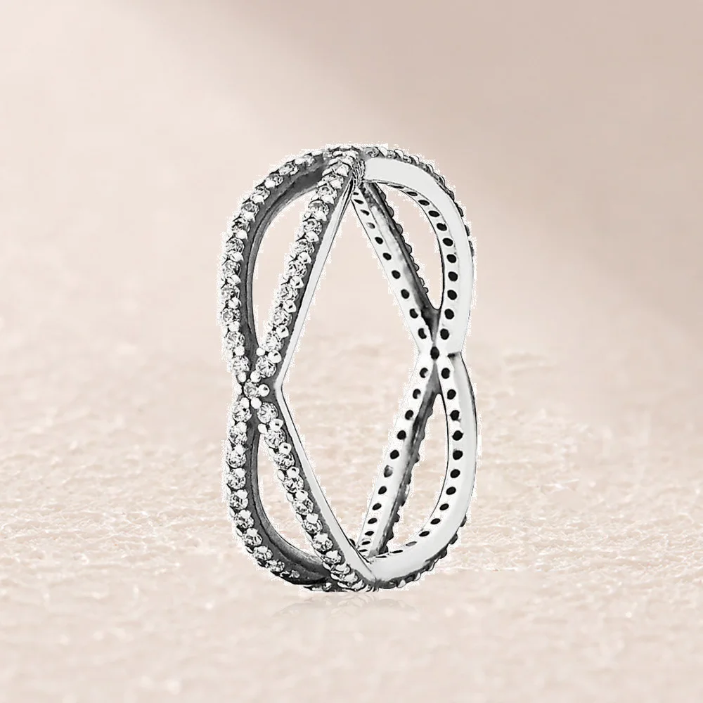 

190930CZ SPARKLING CROSSOVER RING