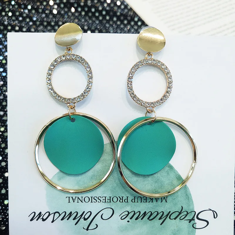 

Exaggerated round earrings female Korean temperament long net red earrings