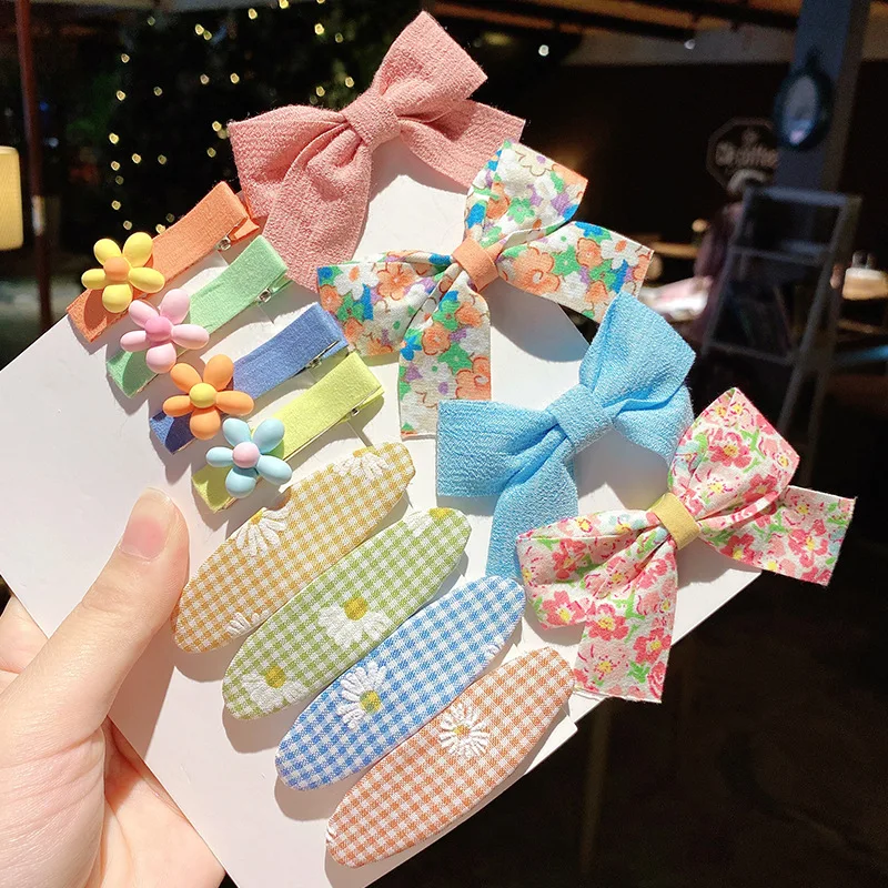 

2 Pcs/Set Sweet Girls Children Floral Bowknot Hairpin Accessory Daisy Print Lattice BB Clip Hair Clip Lady Fashion Accessory