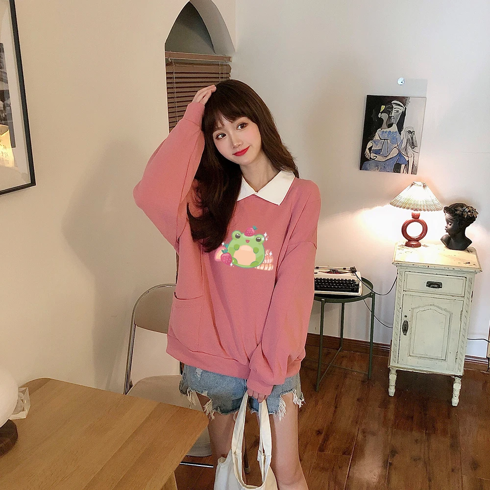 Cute Frog Strawberry Graphic Cotton Sweatshirt Oversized Clothes Harajuku Hoodie Women Aesthetic Hip Hop Sweetshirt for Girls