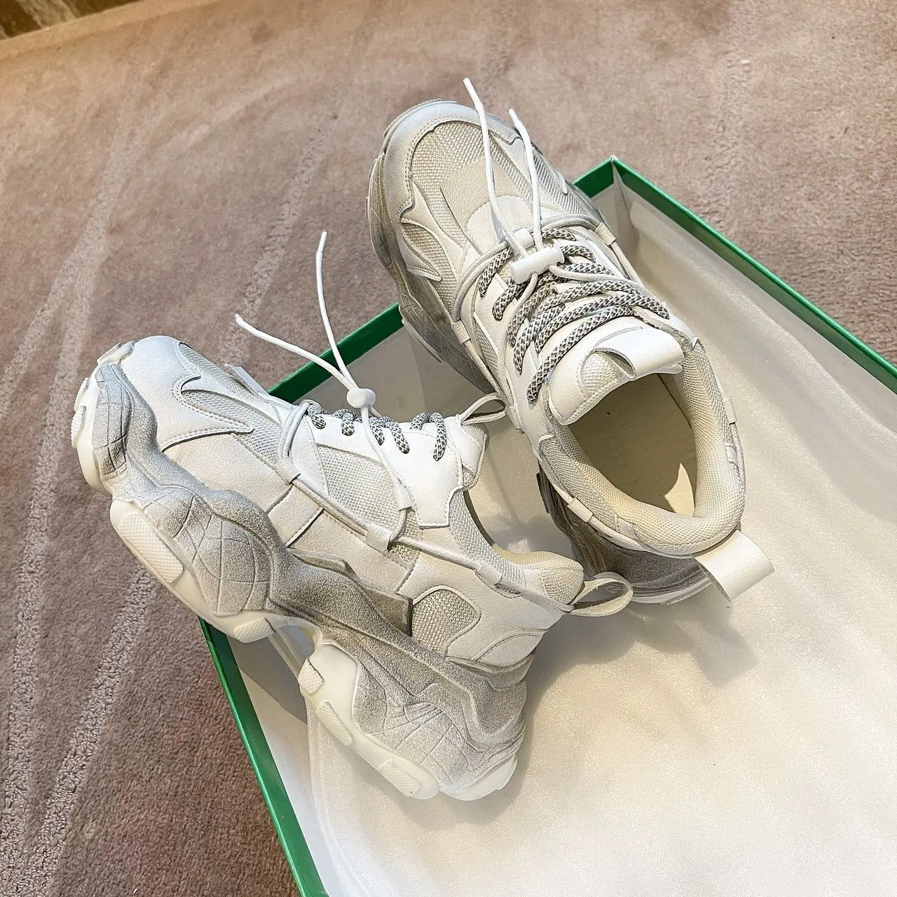 

2021 New Fashion White Summer Women's Thick-soled Wild Thick-soled Round Toe Breathable Casual Outdoor Sports Vulcanized Shoes