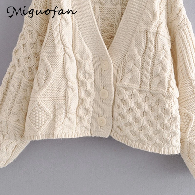 Женский вязаный укороченный свитер Белый свободный в Корейском стиле с