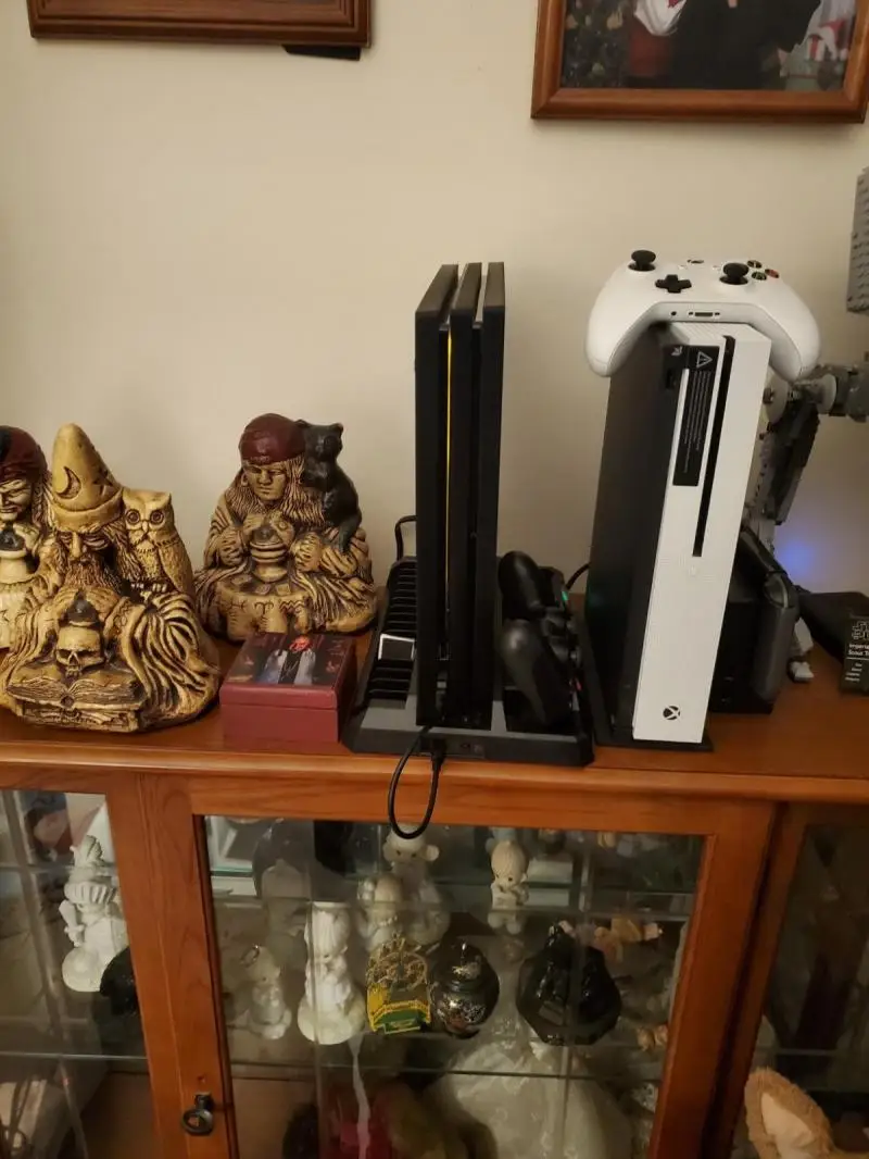 Вертикальная подставка для контроллера зарядное устройство док станция