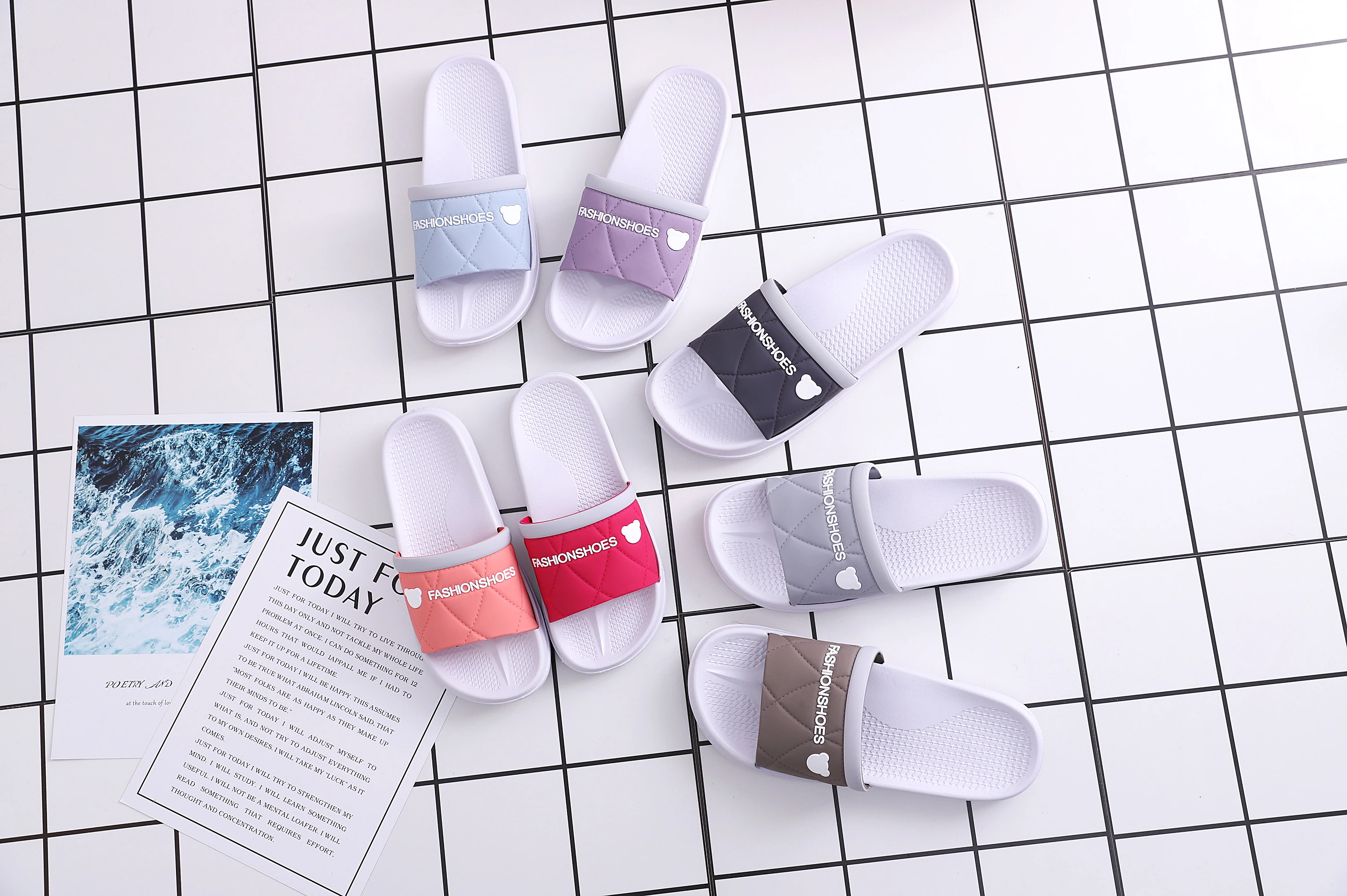 Новинка Женские и мужские домашние тапочки Обувь на плоской подошве Летние