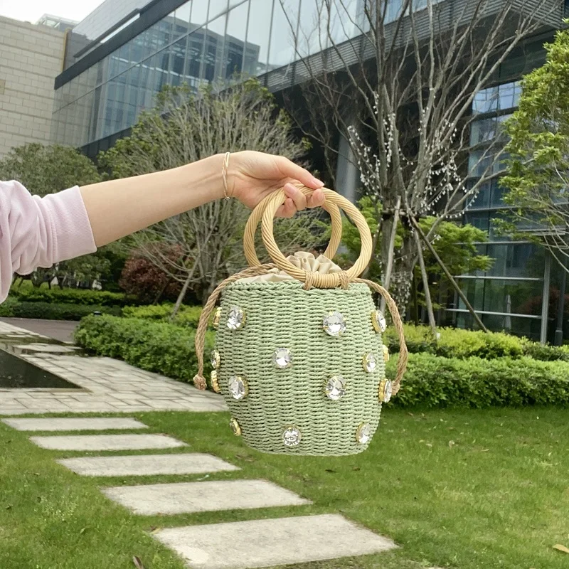 

Fresh And Sweet Barrel-Shaped Straw Bag Ladies Summer Rattan Bag Anti-Diamond Hand-Woven Beach Bag Bucket Bag
