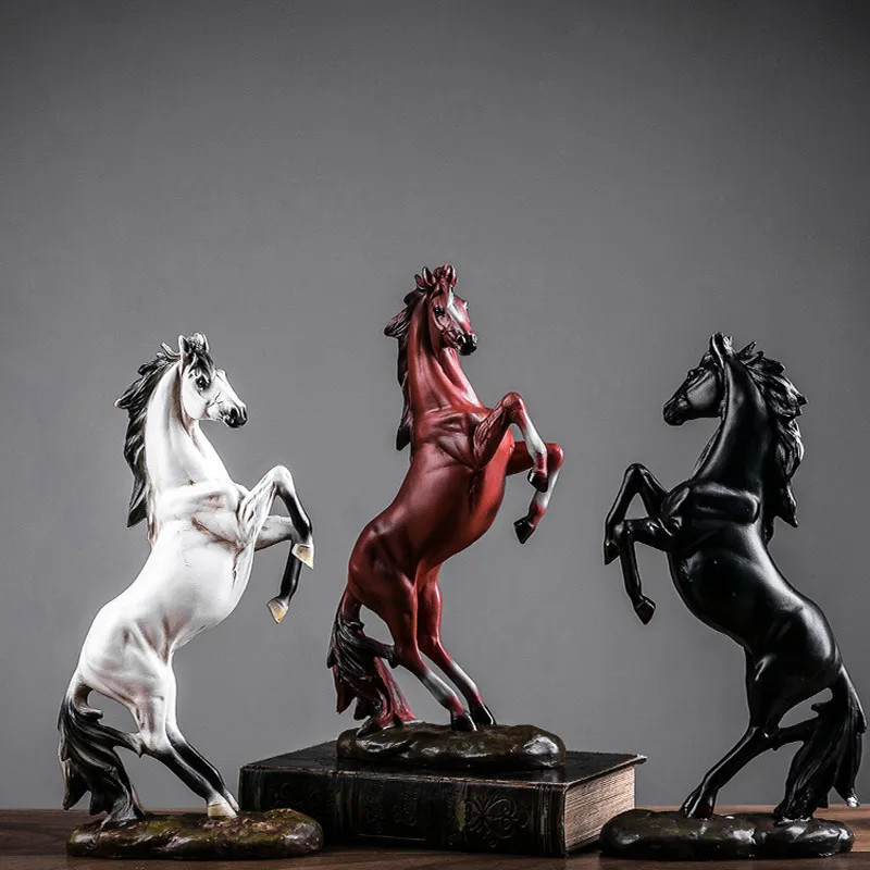

Resin Horse Figurine Realistic Hand Curved Desktop Carving Home Office Bar Shelf Decor Bookshelf Modern Collection Birthday Gift