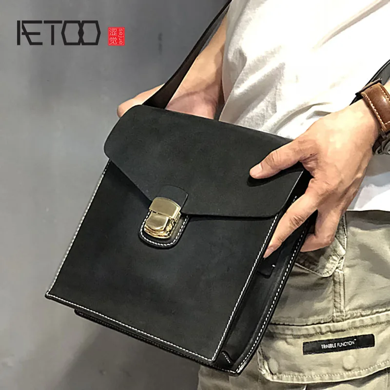 Мужская кожаная сумка на одно плечо AETOO деловая маленькая квадратная с