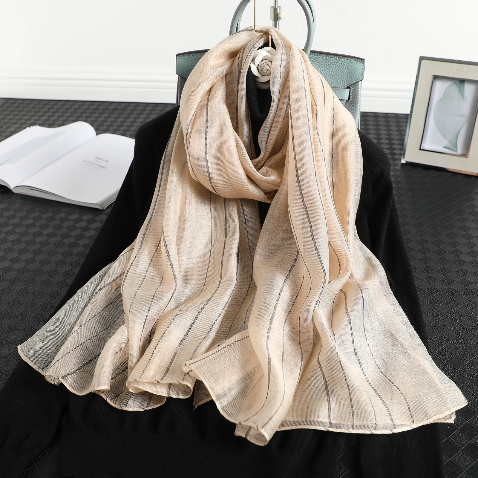 2021 шелковый шарф в полоску, Всесезонная декоративная шаль, Женские повседневные шарфы