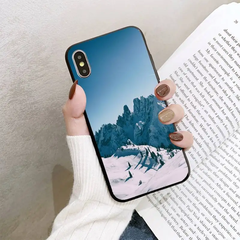 

YNDFCNB White world winter snow scene Phone Case For iPhone 8 7 6 6S Plus 5 5S SE 2020 12pro max XR X XS MAX 11 case