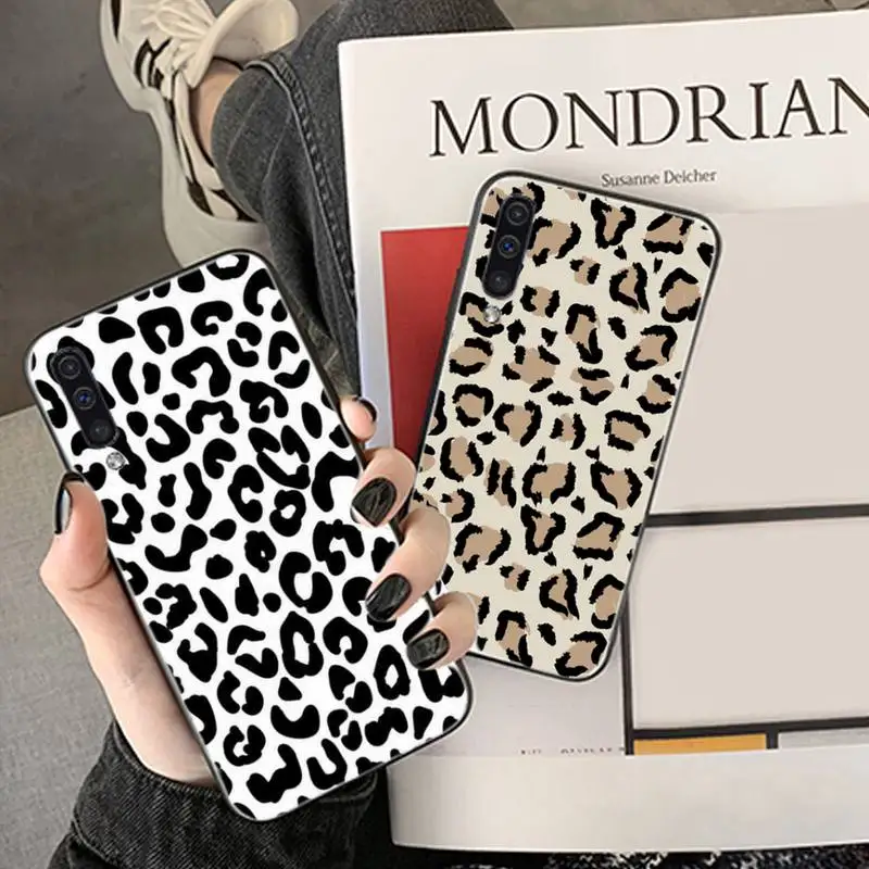 

Leopar Sexy Phone Case For Samsung Galaxy M10 20 30 A 40 50 70 71 6S A2 A6 A9 2018 J7 CORE PLUS STAR S10 5G C8