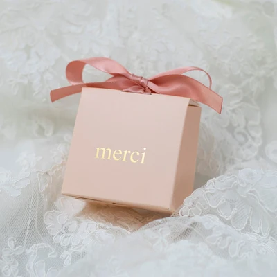 

2021 New Creative Thank You Gift Bag Box Merci Paper Bag for Wedding Baby Shower Valentines Day Party Favor Candy Boxes