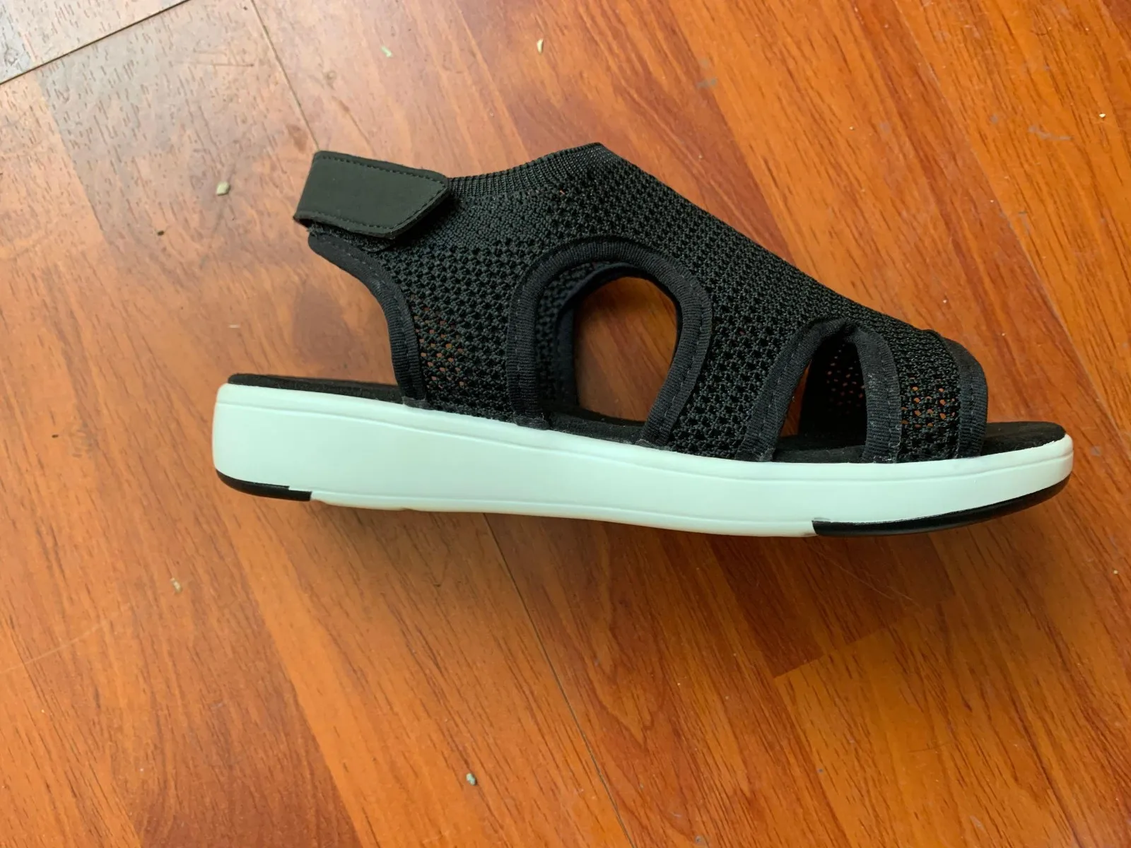 

2021 Fashion Lovers Shoes Casual Shoes Breathable Couple Slippers Bottom Non-slip Round Head Rear Low-top Slippers Sandals