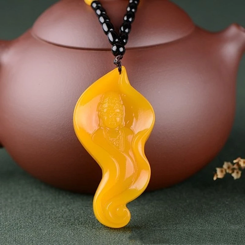 

Natural Jade Yellow Hand Carved Guanyin Pendant Fashion Jewelry Men's and Women's Necklace Gift Accessories