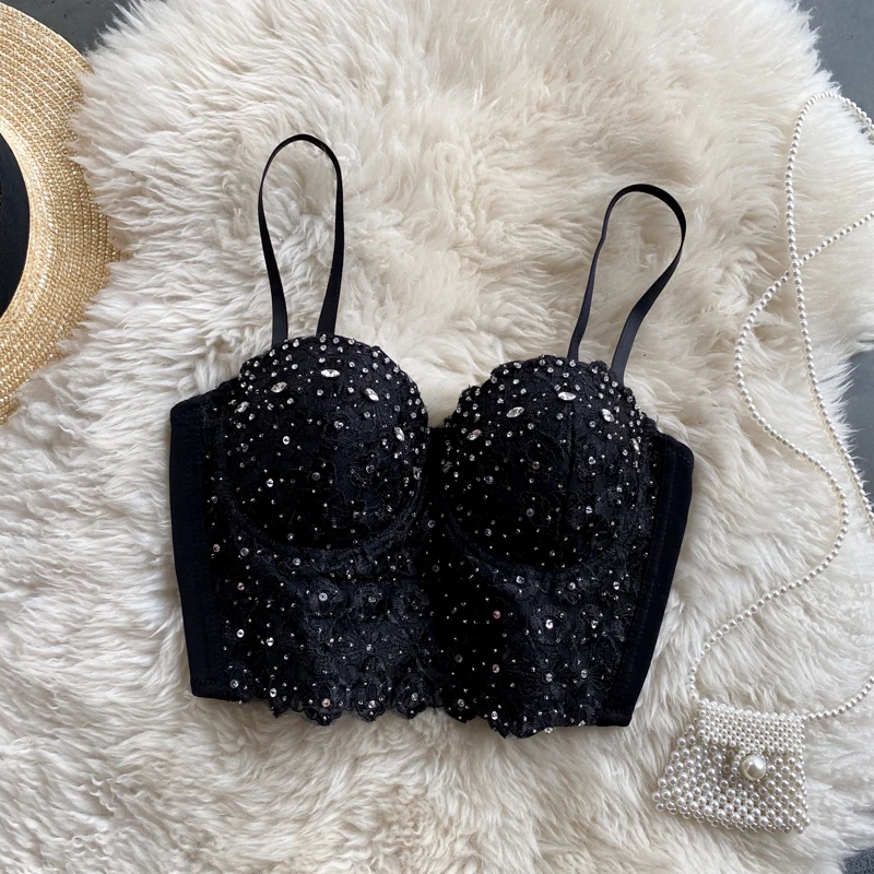 Женский летний модный сексуальный топ на бретелях с бисером белый и черный 2021 как