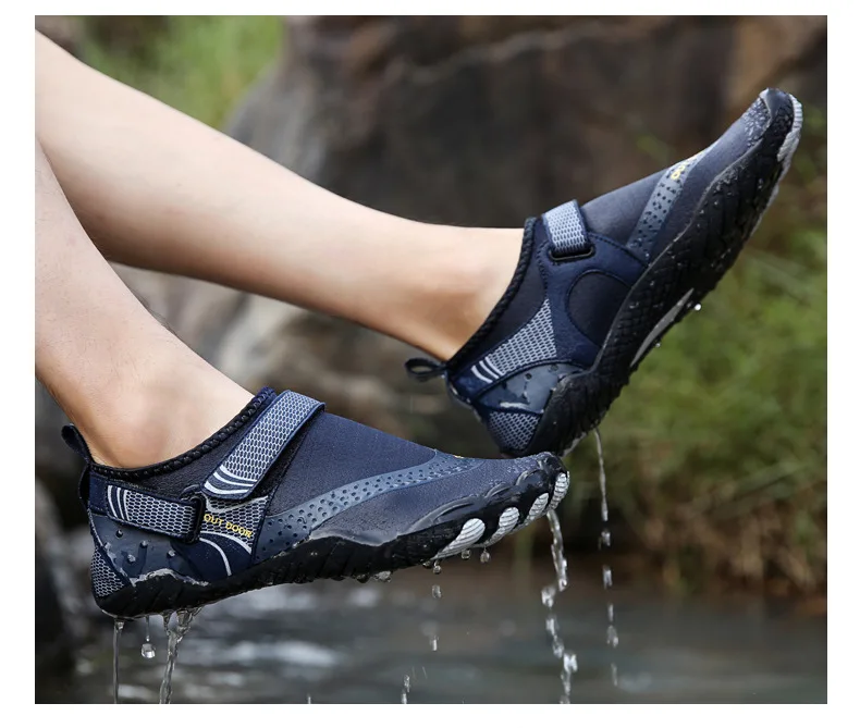 

Five-finger Aqua Shoes Men Slip On Upstream Shoes Quick Dry Wading Sneakers Water Hiking Beach Surfing Shoes Swimming Shoes