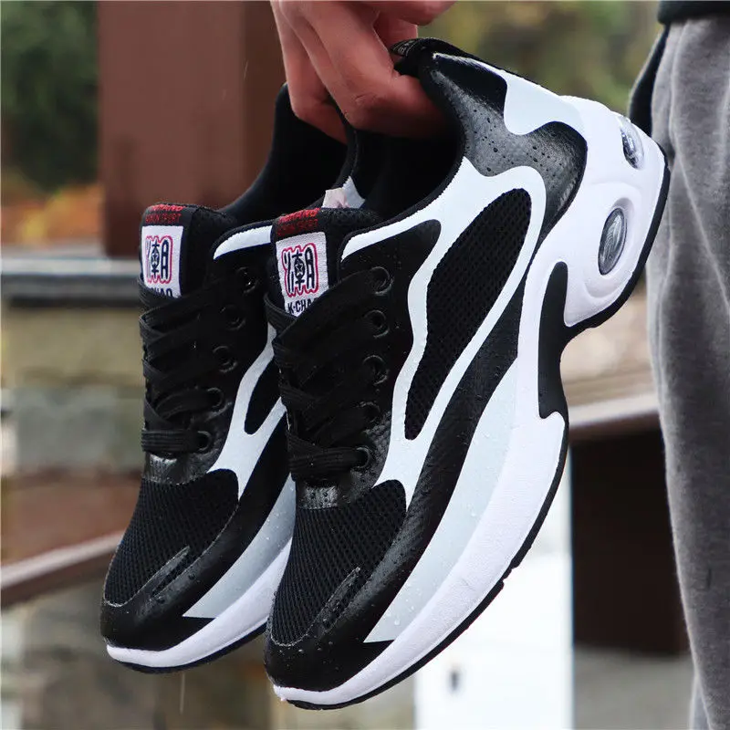 Murah Sepatu Olahraga Sneakers Tahan Aus Lari Ringan Kasual Non-kulit Sejuk Nyaman Lubang Bersirkulasi Sepatu Olahraga