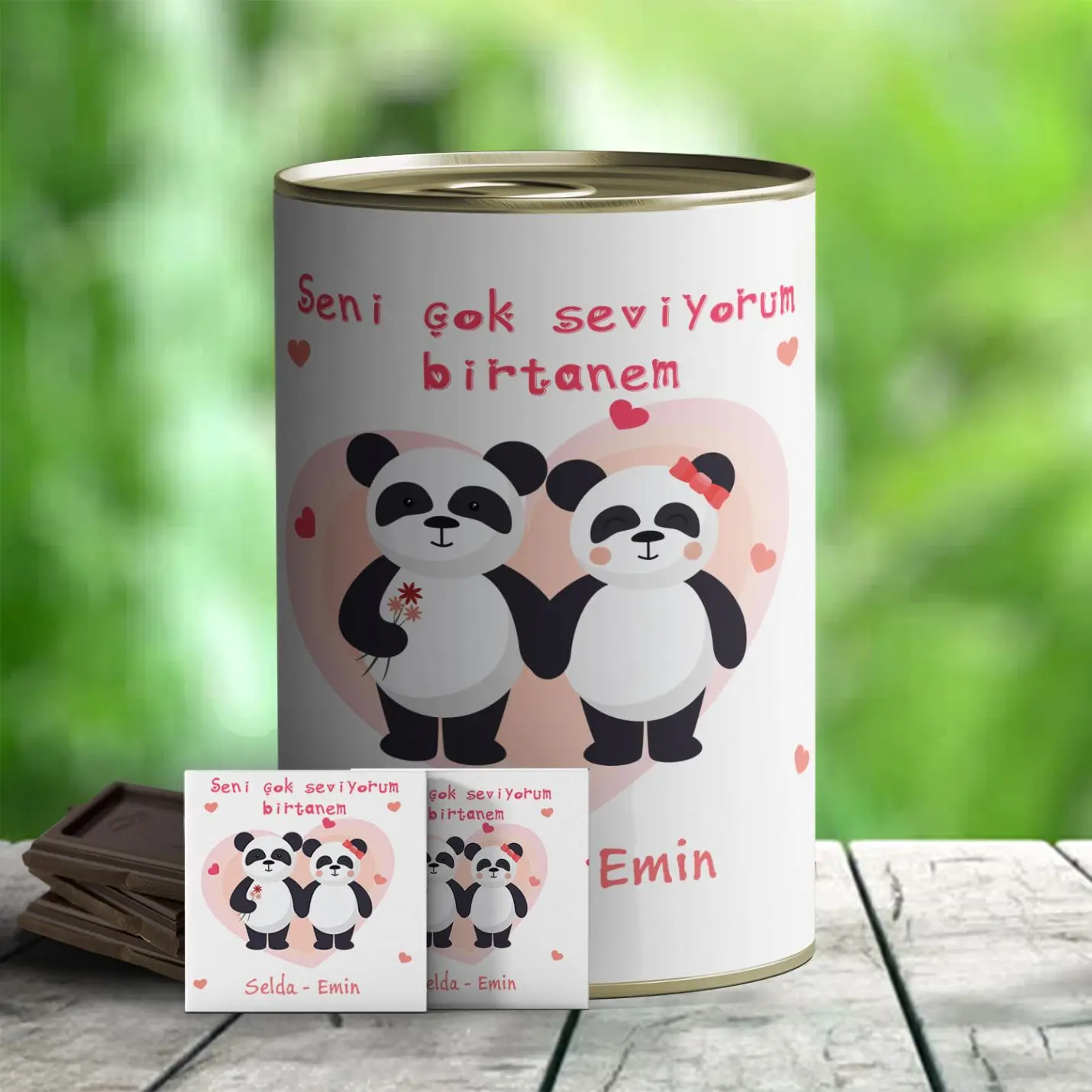 

Personalized Love Pandas Gift Chocolate Canned