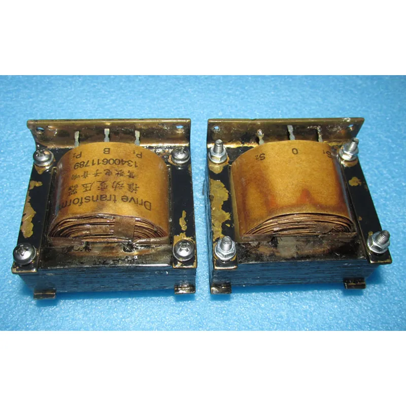 

EE68X25 большая спецификация широкий частотный диапазон, 10K:10K permalloy обмотки с двойной обмоткой входной и выходной трансформатор