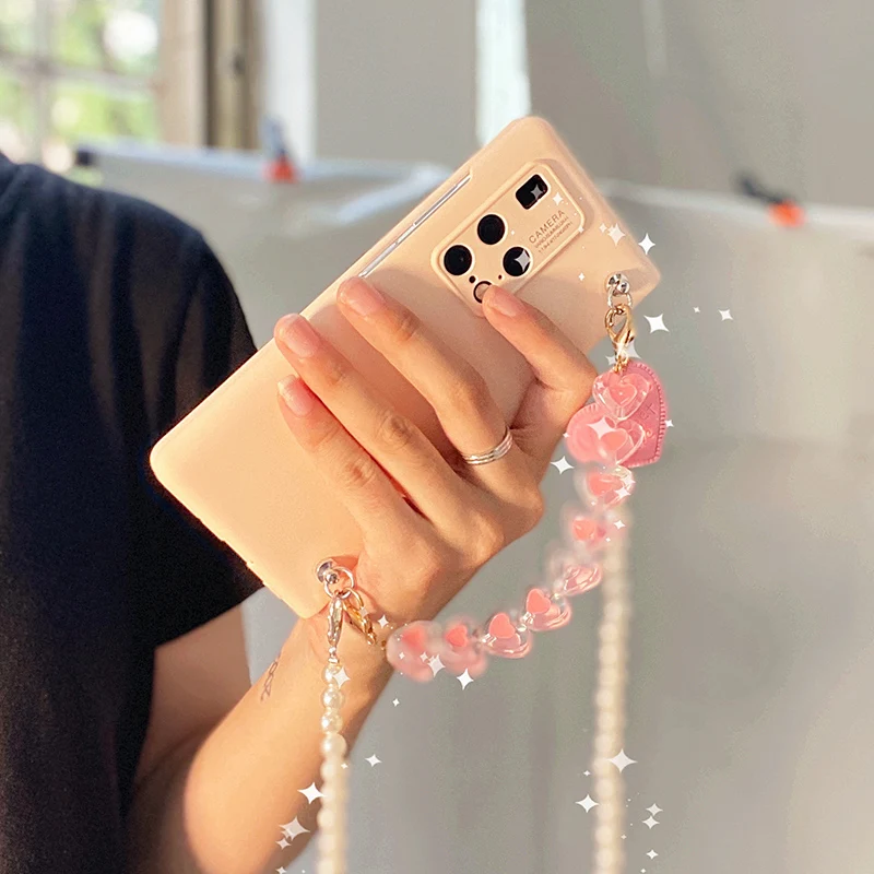 Fashion Cute Conque For Samsung Galaxy Z Fold 4 2 3 5G Small Love Heart Bracelet Long Pearl Chain Crossbody Pink Case Cover