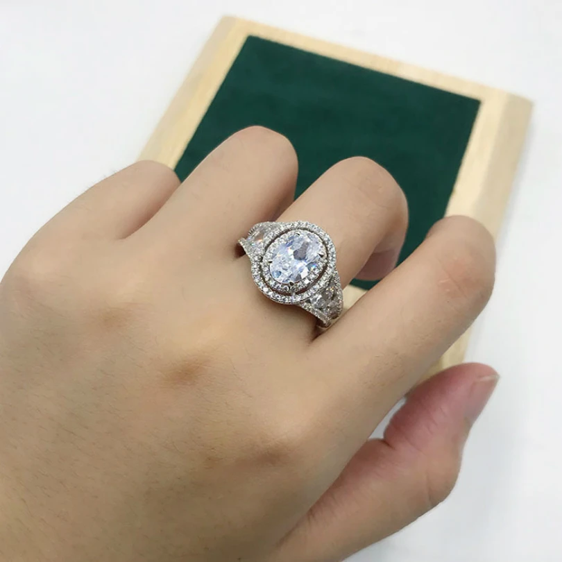 

Oval Cut Zircon 925 Sterling Silver Big Ring Wholesale Engagement Jewelry