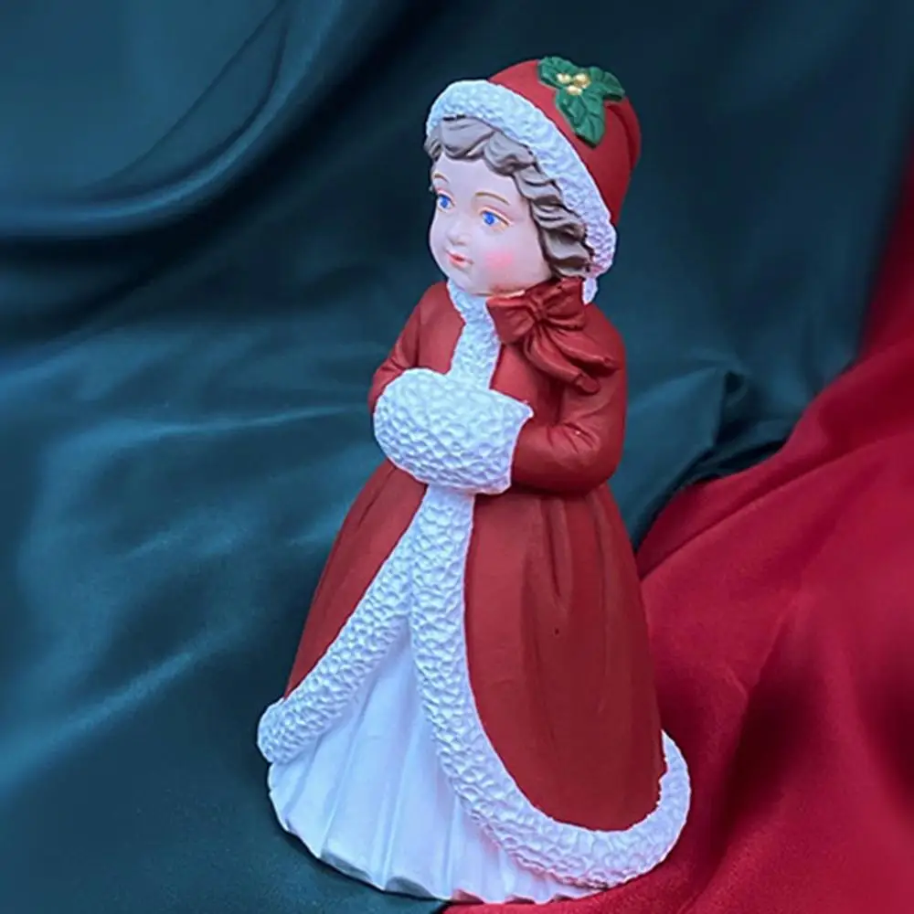 

3D Christmas Candle Mold Little Princess Silicone Mold New Xmas Eve Party Decor Candles Silica Navida Fragrant Mould