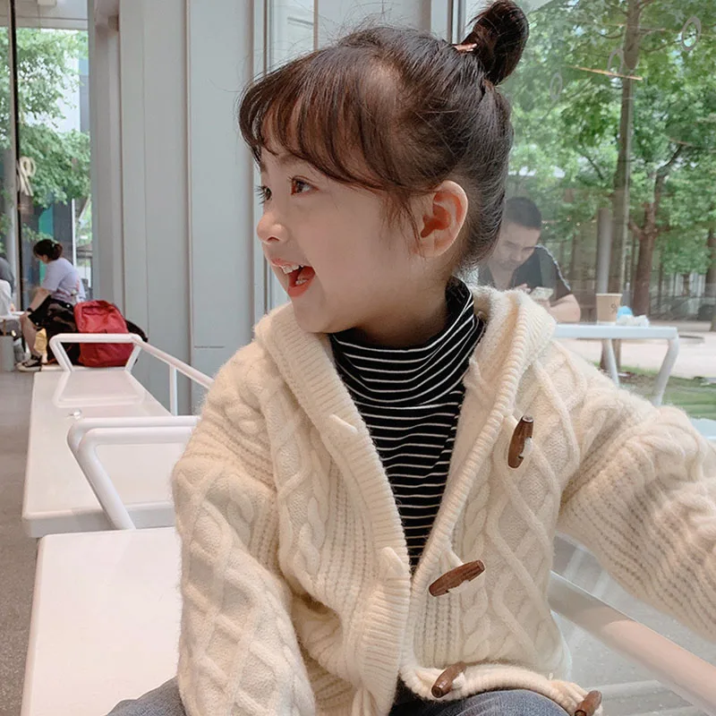 

New Fashion Girls Baby Xmas Knitted Cardigans Solid Color Hooded Sweaters Kids Christmas Knitting Sweater Princess Clothing